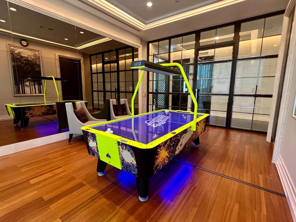 グランデ センター ポイント ホテル ターミナル 21【SHA Plus+認定】 バンコク都 エクステリア 写真 Air hockey table