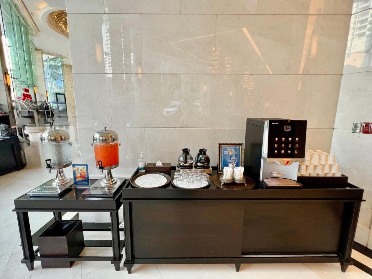グランデ センター ポイント ホテル ターミナル 21【SHA Plus+認定】 バンコク都 エクステリア 写真 A coffee station at a hotel